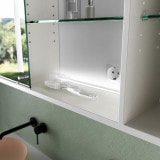 LED-spiegelkast met schuifdeuren en legplanken - Elde 2
