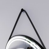 Ronde LED-spiegel met riem zwart DIONE 2R